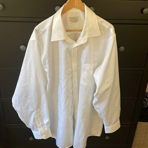 Joseph Abboud regular fit. 18.5 neck. Tall 35/37